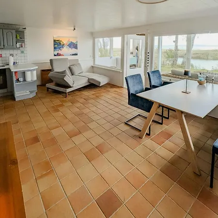 펜션 House With 180-degree Sea View In Karlsminde