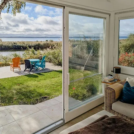 House With 180-degree Sea View In Karlsminde 펜션